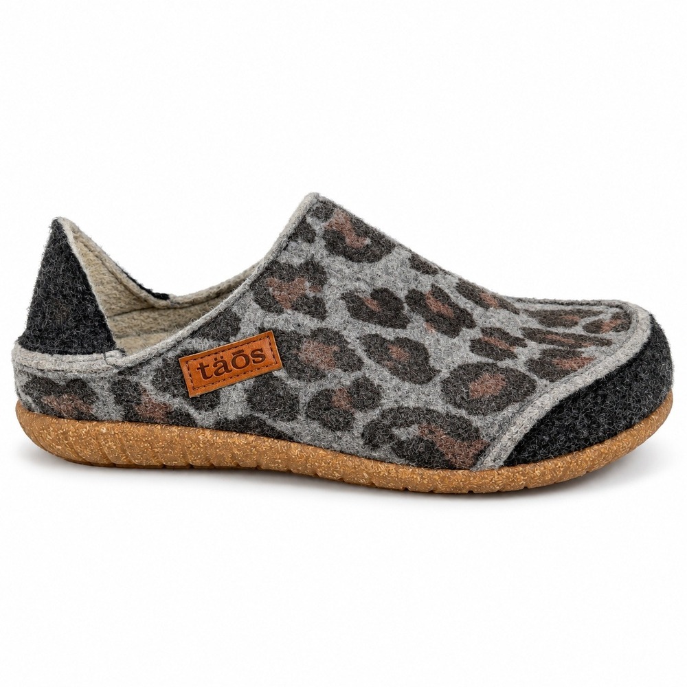 Taos 41 10.5 Convertawool Leopard Clogs Wool Slip On Comfort Shoes Collapsible